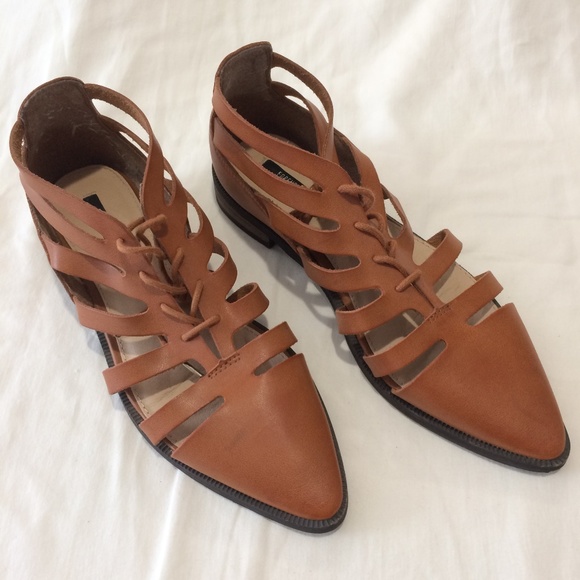 Forever 21 Shoes - Forever21 rust brown flat lace up shoe 7.5